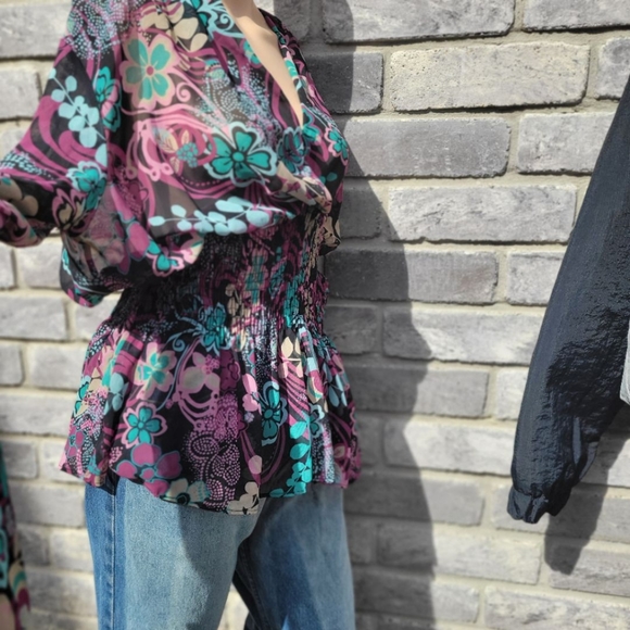 Y2k Bisou Bisou see through blouse (finally found it!) Ready to ship! - Picture 3 of 5